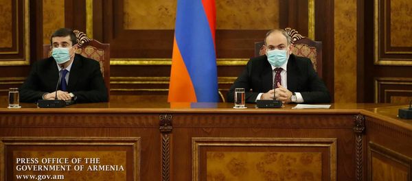 Под председательством премьер-министра Никола Пашиняна прошло заседание Совета безопасности (3 января 2021). Еревaн Под председательством премьер-министра Никола Пашиняна прошло заседание Совета безопасности (3 января 2021). Еревaн - Sputnik Արմենիա