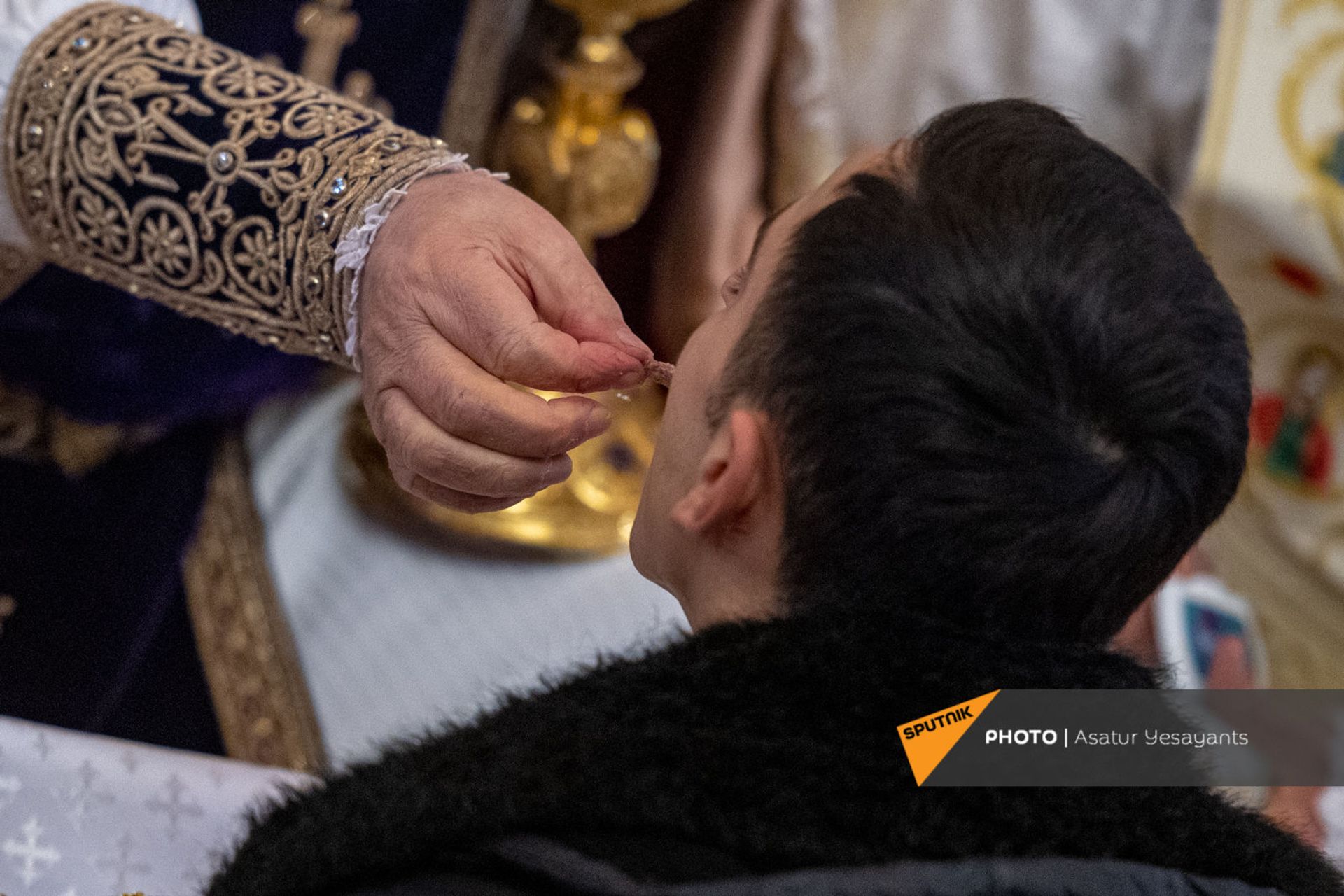 Рождественская литургия в соборе Святого Григория Просветителя (6 января 2021). Еревaн Рождественская литургия в соборе Святого Григория Просветителя (6 января 2021). Еревaн - Sputnik Армения, 1920, 20.01.2024
