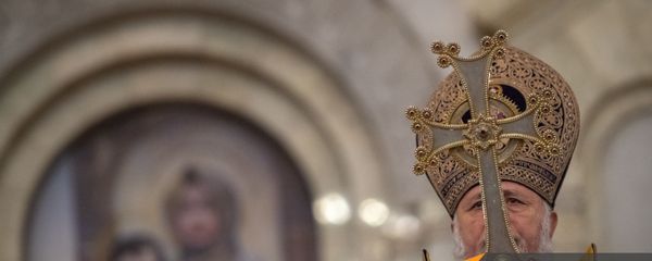 Католикос Гарегин Второй во время Рождественской литургии в соборе Святого Григория Просветителя (6 января 2021). Еревaн - Sputnik Արմենիա