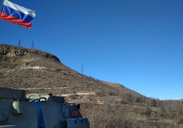 Սյունիքում ՈւԱԶ է ընկել ձորը. տուժածներին առաջինն օգնության են հասել ռուս սահմանապահները - Sputnik Արմենիա