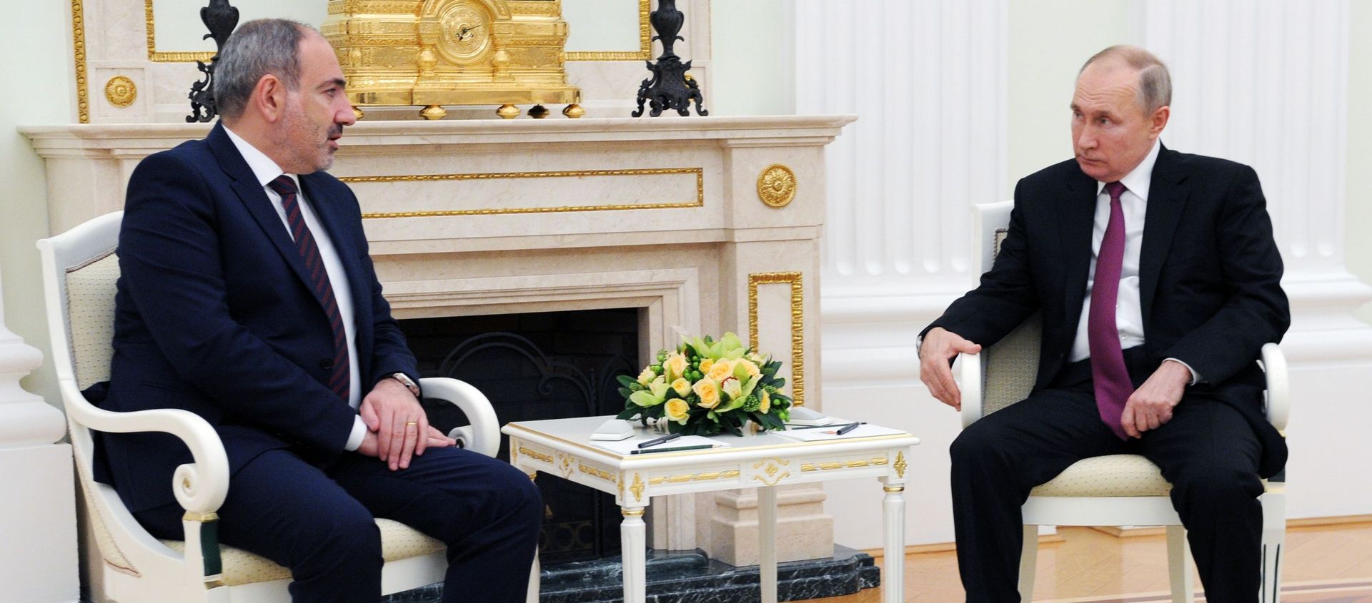 Премьер-министр Армении Никол  Пашинян и президент РФ Владимир Путин во время переговоров (11 января 2021). Москва - Sputnik Արմենիա, 1920, 17.02.2021
