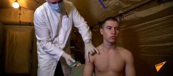 Вакцинация российских миротворцев в Карабахе - Sputnik Армения