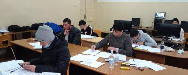 Армянские школьники на XVII Международной Жаутыковской олимпиаде Армянские школьники на XVII Международной Жаутыковской олимпиаде - Sputnik Армения