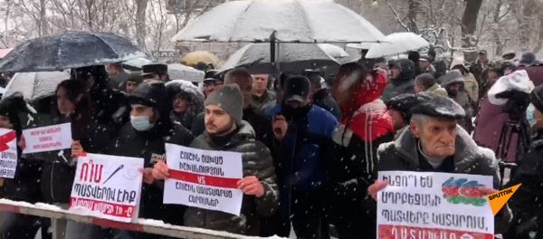 Акция у здания суда - Sputnik Արմենիա