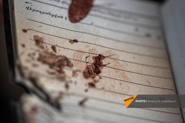 «Ռումբն ընկավ, թևերս հետ թռան...». Վարոյի տեսած իրական պատերազմն ու թևավոր երջանկությունը - Sputnik Արմենիա