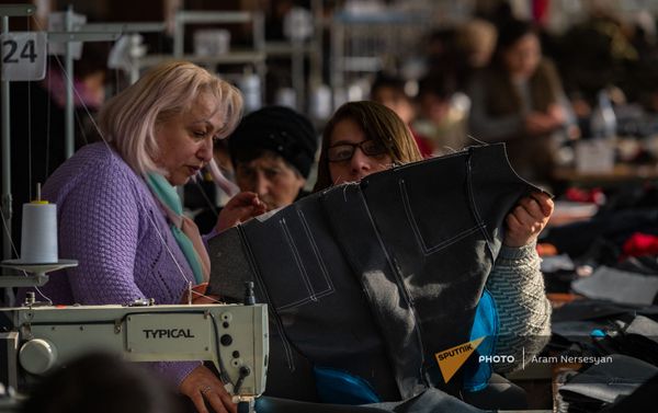 Швейная фабрика “Идж Гранд Текстиль” в Ванадзоре Швейная фабрика “Идж Гранд Текстиль” в Ванадзоре - Sputnik Армения