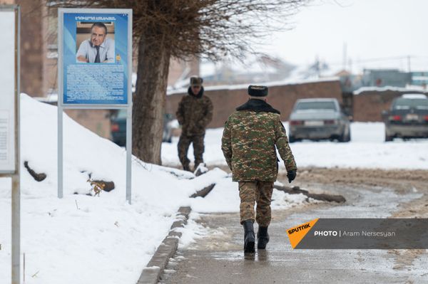2 октября стал для них одним из самых страшных дней: 10 часов подряд шли ожесточенные бои. 2 октября стал для них одним из самых страшных дней: 10 часов подряд шли ожесточенные бои. - Sputnik Армения