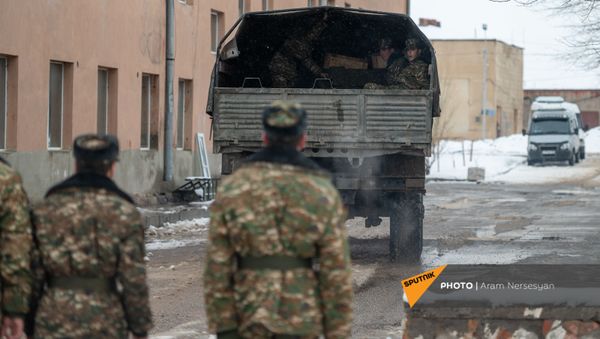 Будни артиллерийского полка, защищающего Карвачар в дни войны (17 декабря 2020). Варденис - Sputnik Армения
