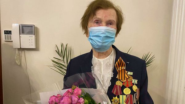 Житель блокадного Ленинграда Сорокина Анна Павловна на телеконференции, посвященной 77 годовщине полного освобождения Ленинграда от фашистской блокады (28 января 2021). Гюмри Житель блокадного Ленинграда Сорокина Анна Павловна на телеконференции, посвященной 77 годовщине полного освобождения Ленинграда от фашистской блокады (28 января 2021). Гюмри - Sputnik Армения