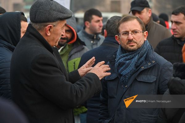 Восстать против этих властей - право народа: в Ереване проходит митинг оппозиции - Sputnik Армения