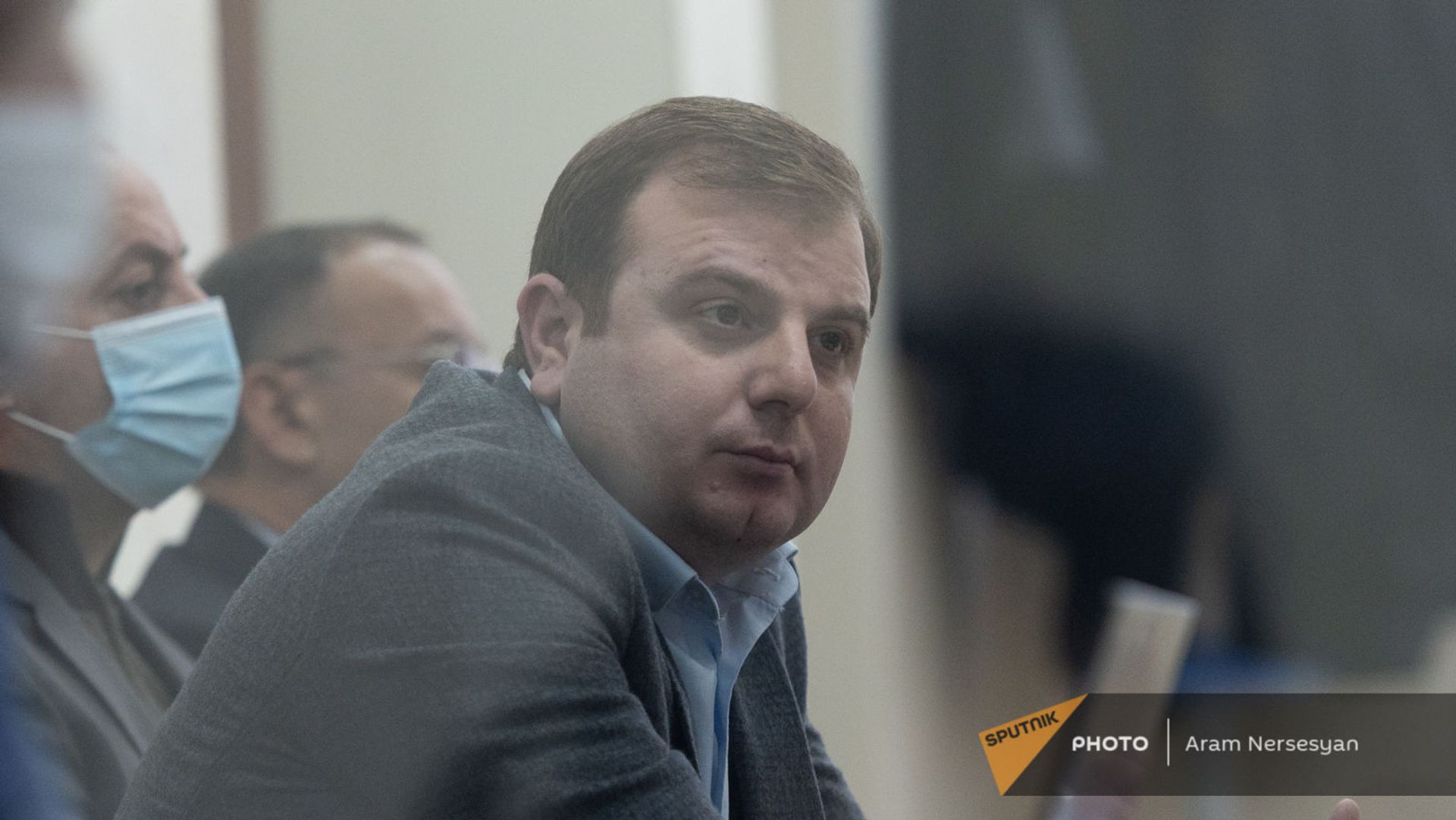 Адвокат Юрия Хачатурова Эрик Алексанян в зале Шенгавитского суда (2 февраля 2021). Еревaн - Sputnik Армения, 1920, 22.04.2021