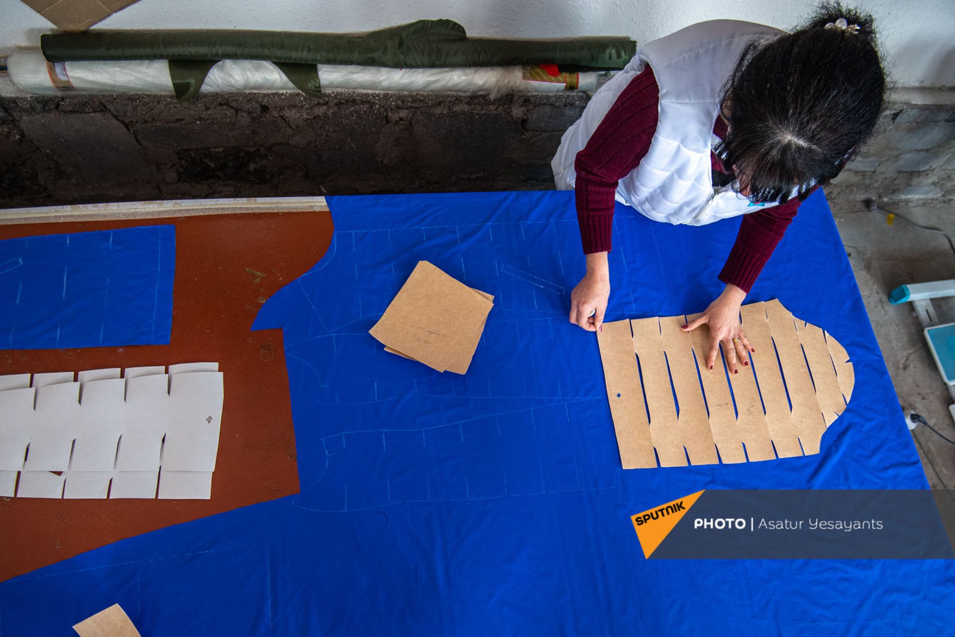 Рыжеволосые дети, коронавирус и война: как в Армении появились куртки Made in Kurtan - Sputnik Армения, 1920, 05.02.2021