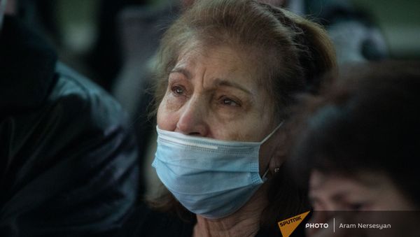 Бабушка погибшего в карабахской войне Севака Мнацаканяна, Соник Шахбазян (6 февраля 2021). Джрвеж - Sputnik Армения
