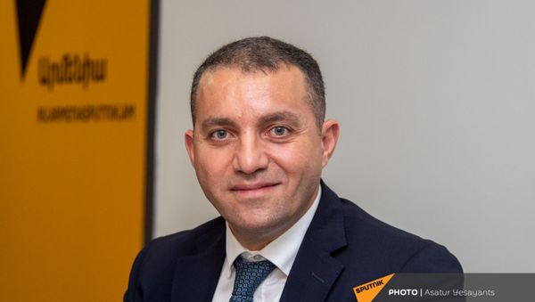 Министр экономики Ваан Керобян в гостях радио Sputnik - Sputnik Արմենիա