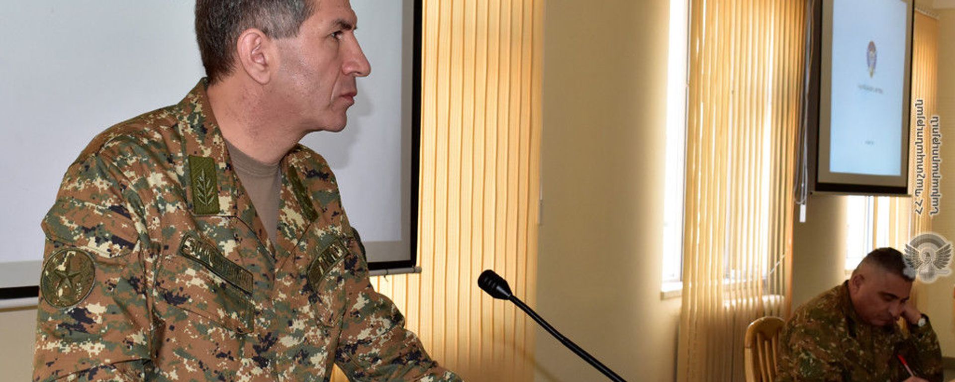 Начальник Генерального штаба ВС РА генерал-полковник Оник Гаспарян посетил с рабочим визитом 3-ю воинскую часть (9 февраля 2021). Начальник Генерального штаба ВС РА генерал-полковник Оник Гаспарян посетил с рабочим визитом 3-ю воинскую часть (9 февраля 2021). - Sputnik Армения, 1920, 26.02.2021