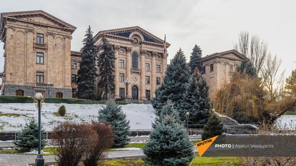 Здание Национального Собрания Армении - Sputnik Армения