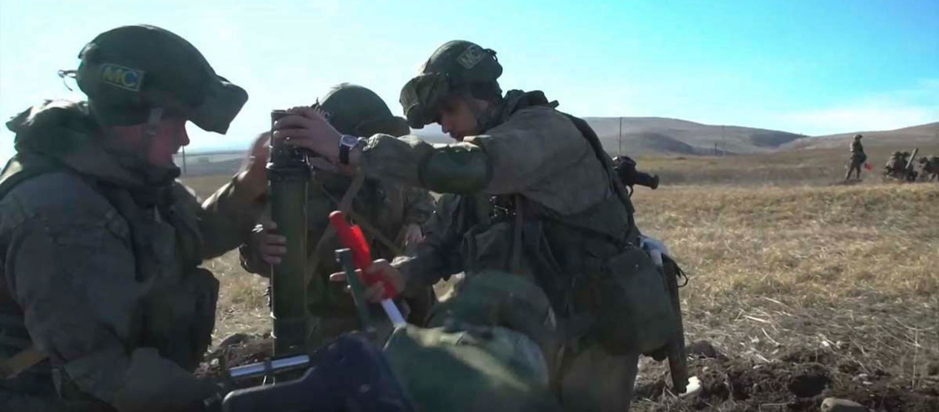 Военнослужащие российского миротворческого контингента в Карабахе провели занятия по огневой подготовке (14 февраля 2021). Полигон Мардакерт - Sputnik Արմենիա, 1920, 14.02.2021