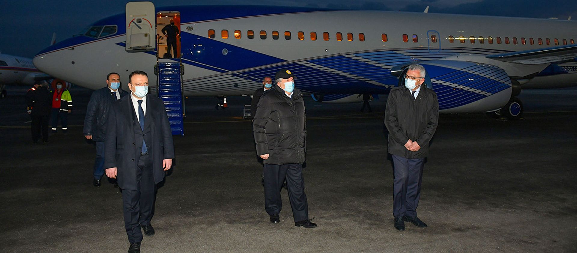 Президент Армен Саркисян в аэропорту Звартноц (февраль 2021). Еревaн Президент Армен Саркисян в аэропорту Звартноц (февраль 2021). Еревaн - Sputnik Արմենիա, 1920, 15.02.2021