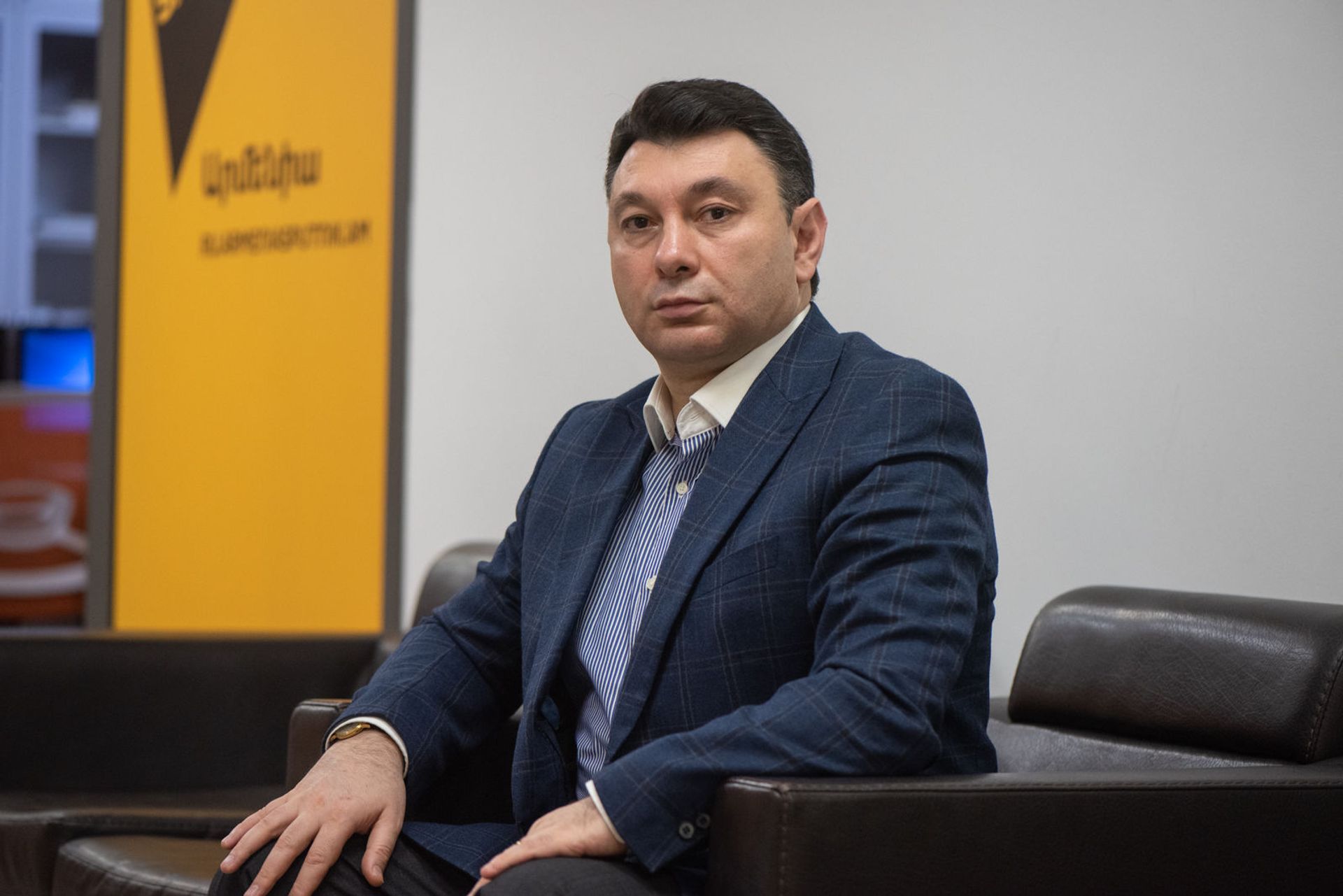 Саргсян был готов уступить Карапетяну лидерство в РПА: Шармазанов о кулуарных обсуждениях Саргсян был готов уступить Карапетяну лидерство в РПА: Шармазанов о кулуарных обсуждениях - Sputnik Армения, 1920, 18.02.2021