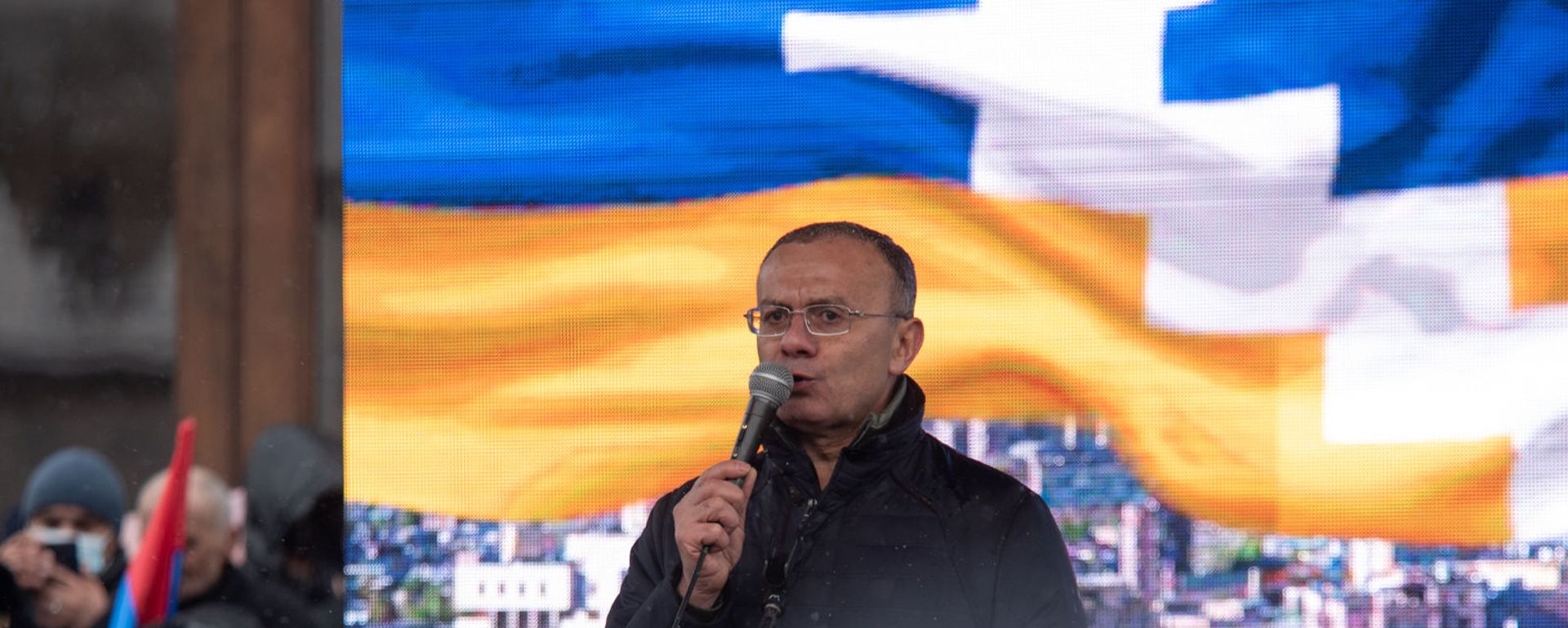 Сейран Оганян выступает на митинге оппозиции (20 февраля 2021). Еревaн Сейран Оганян выступает на митинге оппозиции (20 февраля 2021). Еревaн - Sputnik Արմենիա, 1920, 01.03.2021