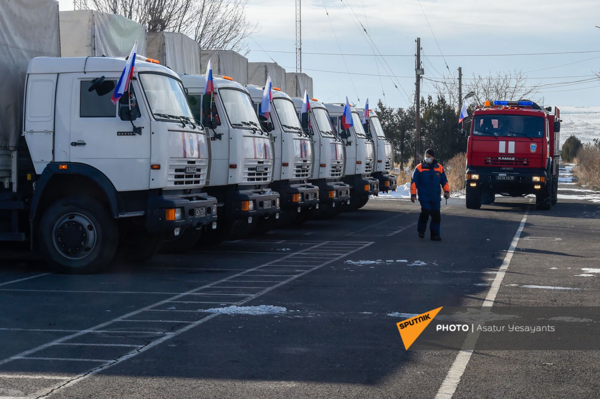 Առաջին հերթին՝ օգնել քաղաքացիներին․ ՌԴ–ն մարդասիրական բեռի նոր խմբաքանակ է ուղարկում Արցախ - Sputnik Արմենիա, 1920, 23.02.2021