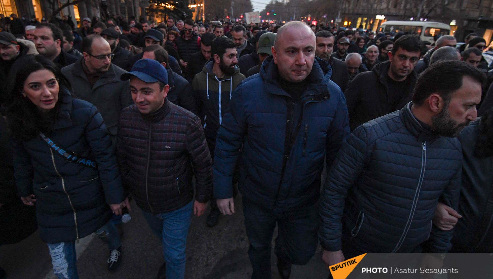 Шествие протеста оппозиции по центральным улицам столицы (23 февраля 2021). Еревaн Шествие протеста оппозиции по центральным улицам столицы (23 февраля 2021). Еревaн - Sputnik Армения, 1920, 25.02.2021