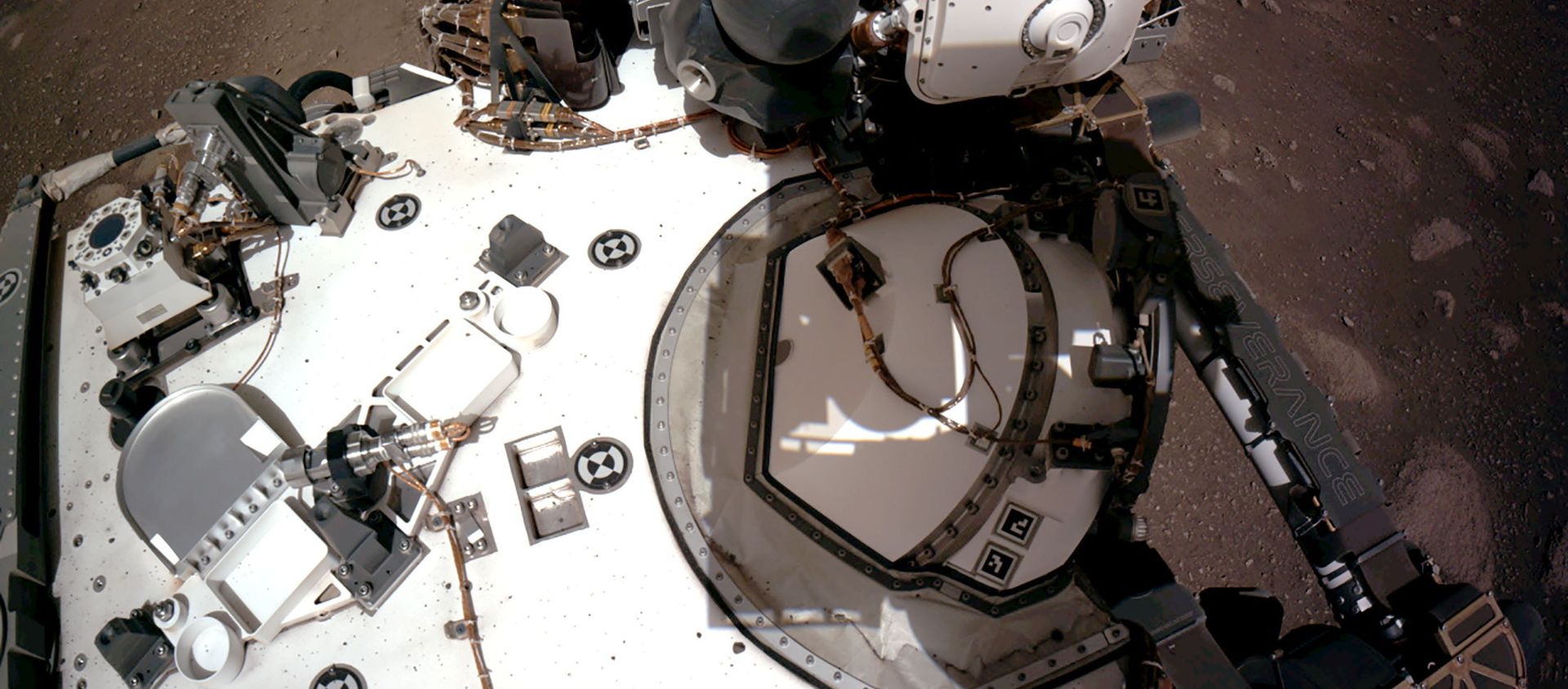 Марсоход NASA's Perseverance Mars Rover с инструментом PIXL  - Sputnik Армения, 1920, 04.03.2021