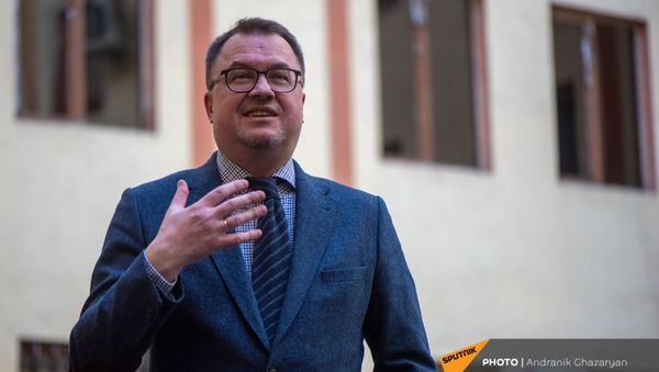 Новоназначенный руководитель РЦНК в Ереване Вадим Фефилов - Sputnik Армения