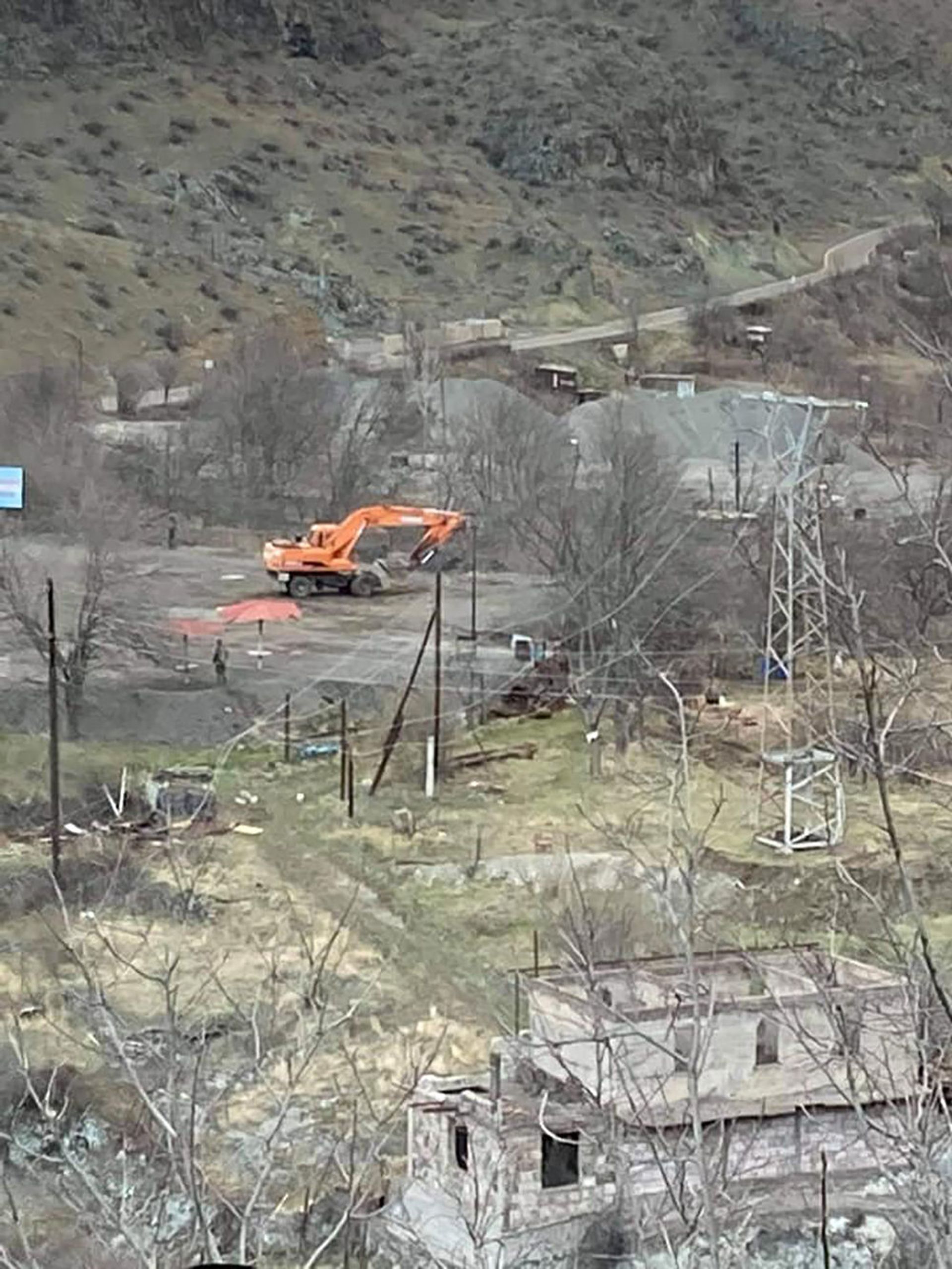 Թշնամին այսօրվանից ինժեներական աշխատանքներ է սկսել Որոտանում. Իրինա Յոլյան - Sputnik Արմենիա, 1920, 03.03.2021
