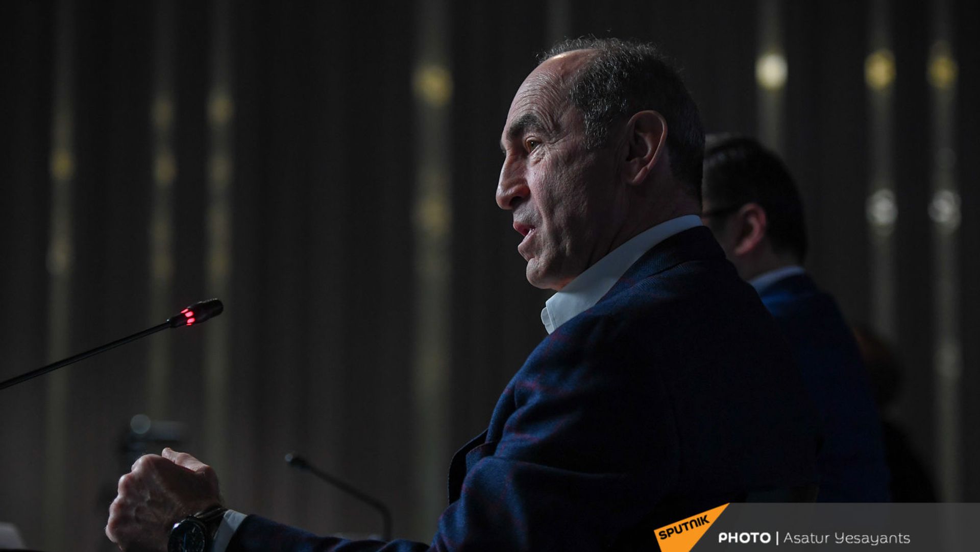 Пресс-конференция второго президента Армении Роберта Кочаряна для российских журналистов (4 марта 2021). Еревaн Пресс-конференция второго президента Армении Роберта Кочаряна для российских журналистов (4 марта 2021). Еревaн - Sputnik Армения, 1920, 23.04.2021