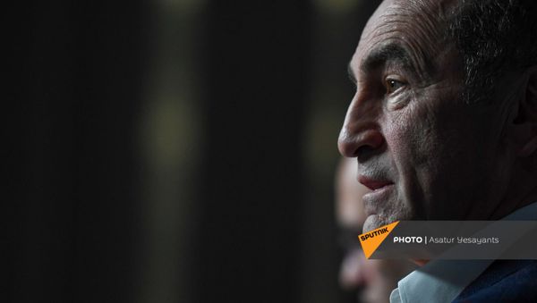 Пресс-конференция второго президента Армении Роберта Кочаряна для российских журналистов (4 марта 2021). Еревaн - Sputnik Армения
