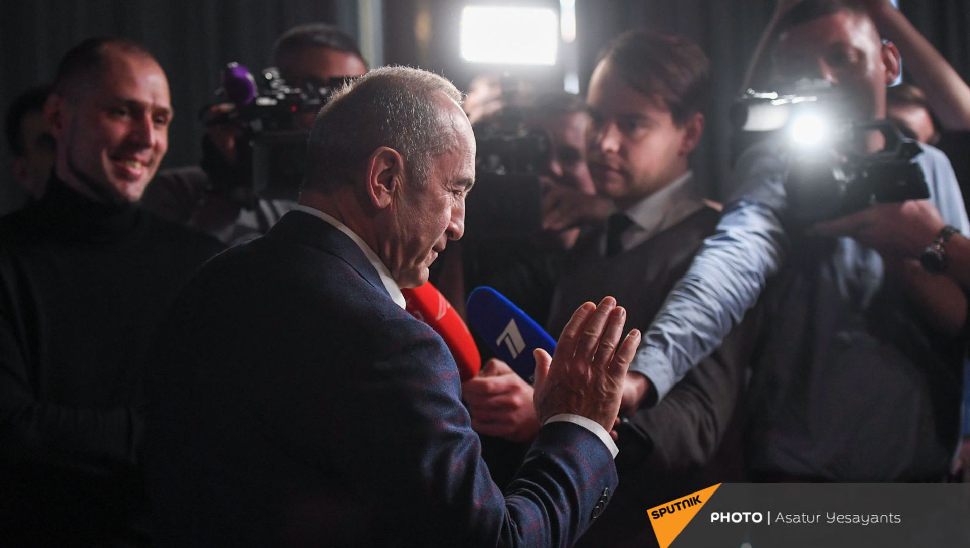 Пресс-конференция второго президента Армении Роберта Кочаряна для российских журналистов (4 марта 2021). Еревaн Пресс-конференция второго президента Армении Роберта Кочаряна для российских журналистов (4 марта 2021). Еревaн - Sputnik Армения, 1920, 07.03.2021