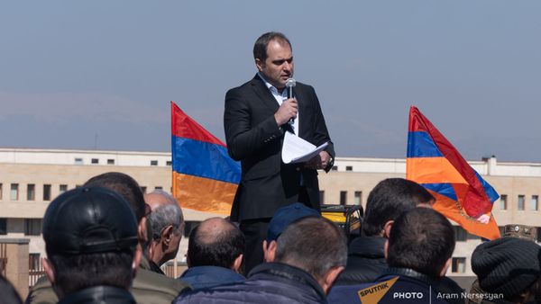 Արա Զոհրաբյան - Sputnik Արմենիա