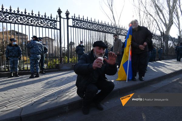 Митинг оппозиции (9 марта 2021). Еревaн - Sputnik Армения