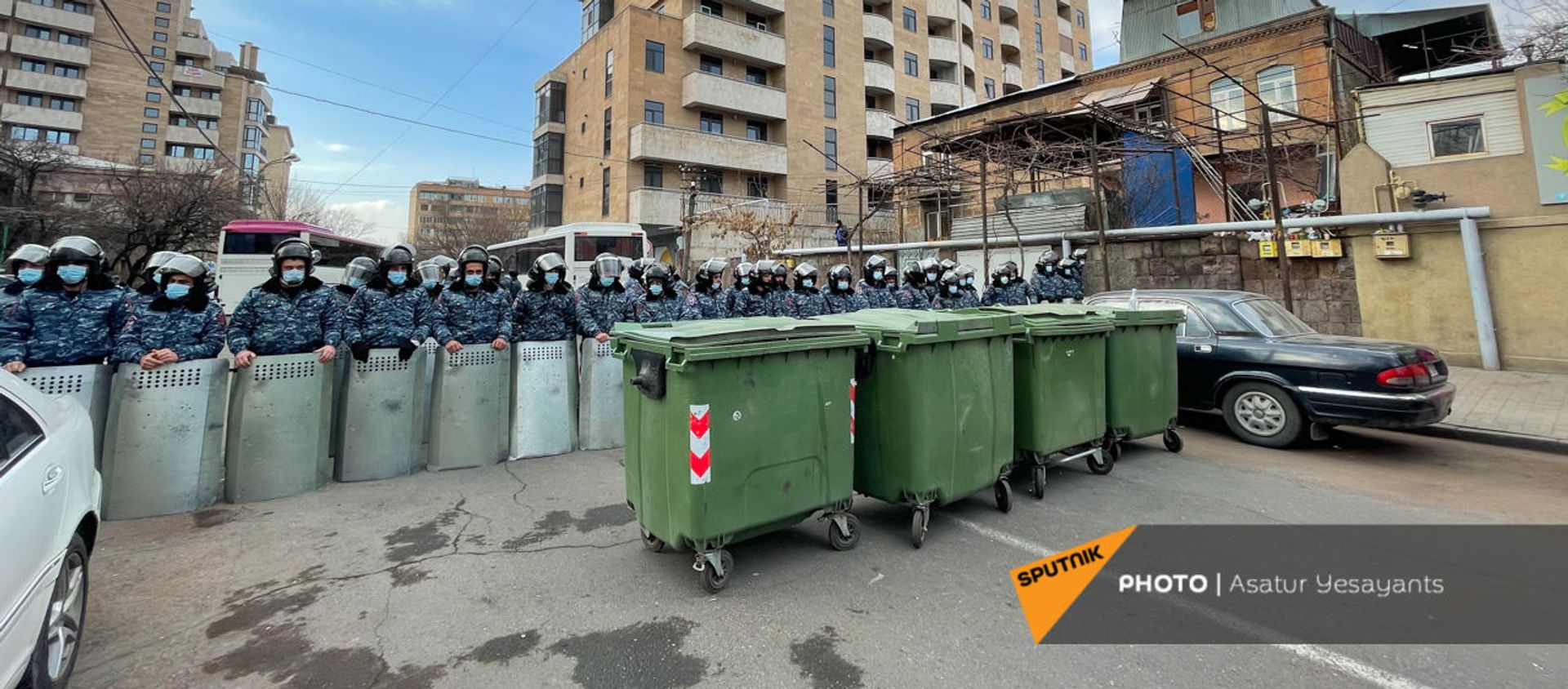 Полиция на улице Демирчяна (10 марта 2021). Еревaн - Sputnik Армения, 1920, 10.03.2021