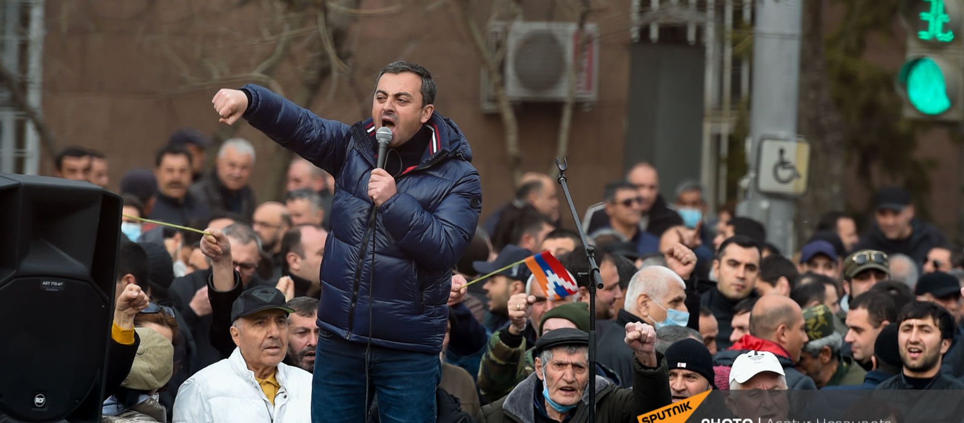 Ишхан Сагателян во время митинга оппозиции (10 марта 2021). Еревaн Ишхан Сагателян во время митинга оппозиции (10 марта 2021). Еревaн - Sputnik Армения, 1920, 06.04.2021