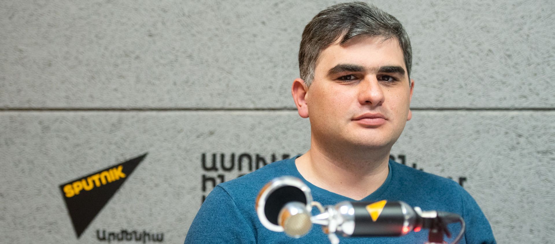 Сурен Парсян в гостях радио Sputnik Армения Сурен Парсян в гостях радио Sputnik Армения - Sputnik Արմենիա, 1920, 03.05.2021