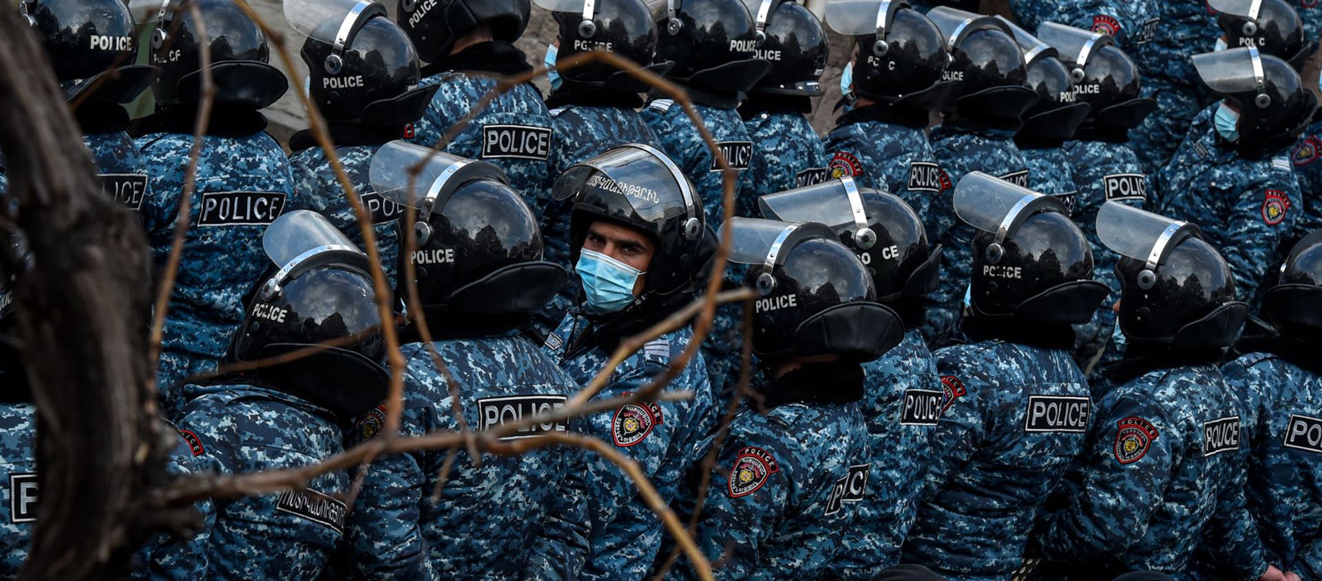 Полиция во время митинга оппозиции (10 марта 2021). Еревaн Полиция во время митинга оппозиции (10 марта 2021). Еревaн - Sputnik Արմենիա, 1920, 29.03.2021