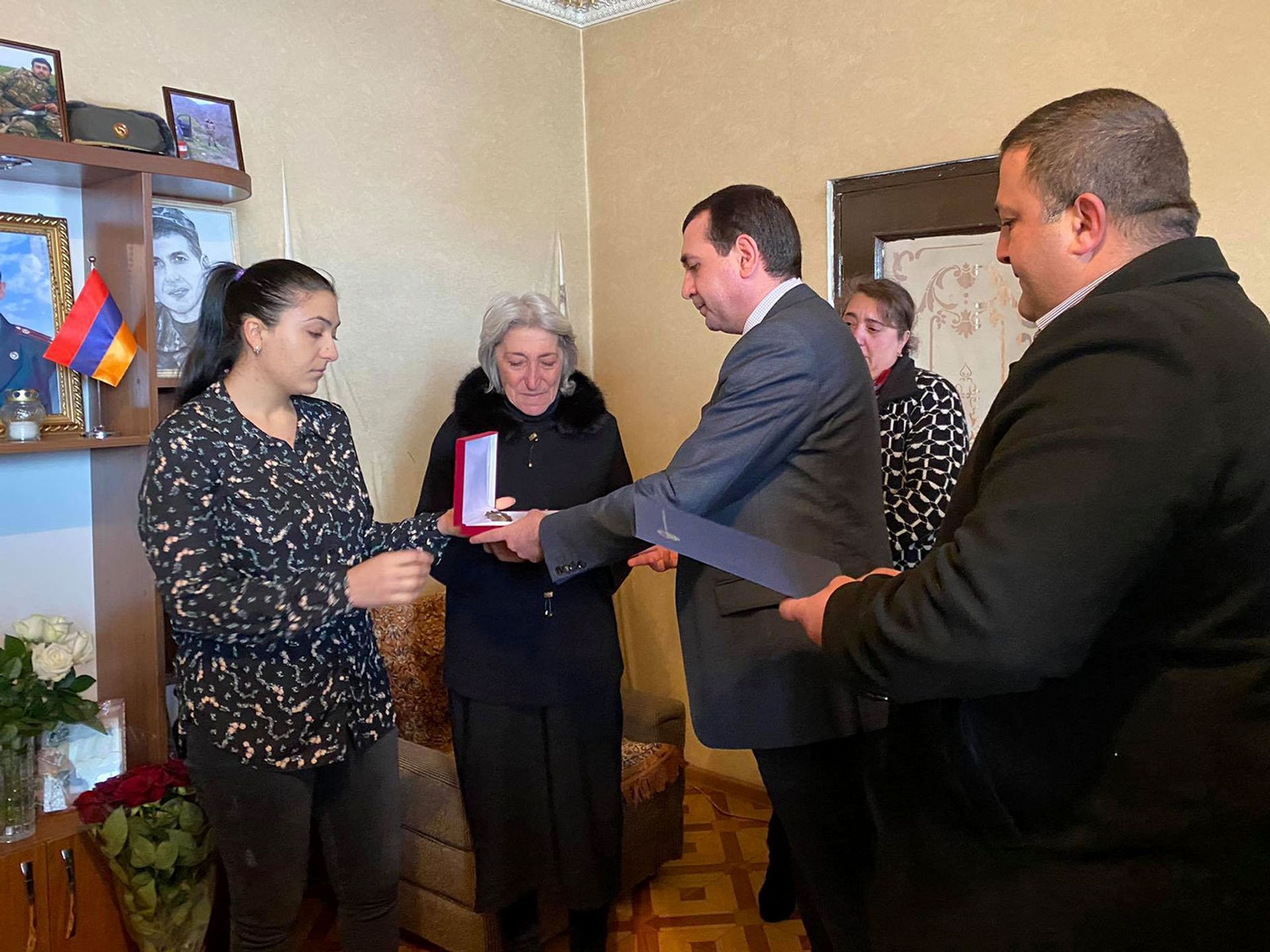 27-ի առավոտյան գնաց ու չվերադարձավ. 31-ամյա փոխգնդապետը պարգևատրվեց հետմահու - Sputnik Արմենիա, 1920, 24.03.2021