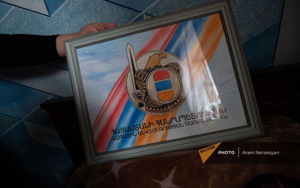 Одна из работ погибшего в карабахской войне Гора Акопяна - Sputnik Армения
