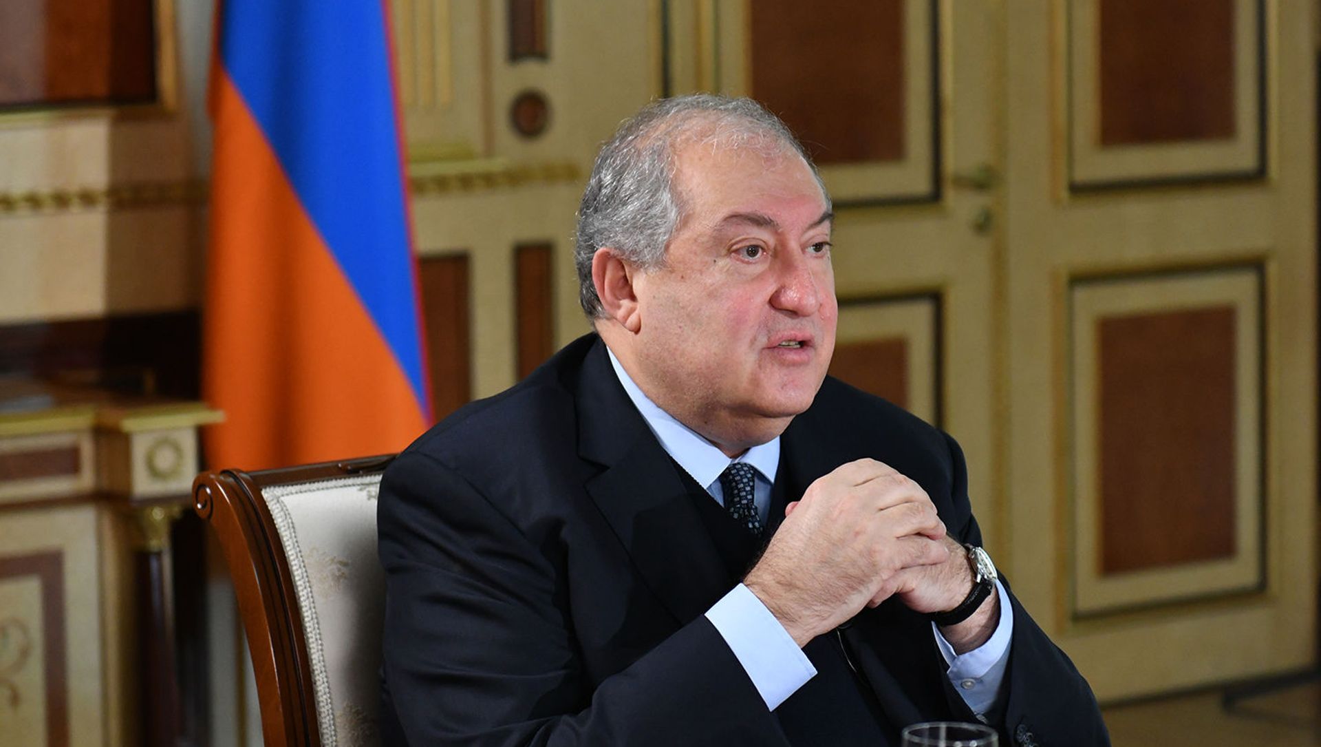 Президент Армен Саркисян во время экслюзивного интервью газете «Аравот» Президент Армен Саркисян во время экслюзивного интервью газете «Аравот» - Sputnik Արմենիա, 1920, 17.05.2021