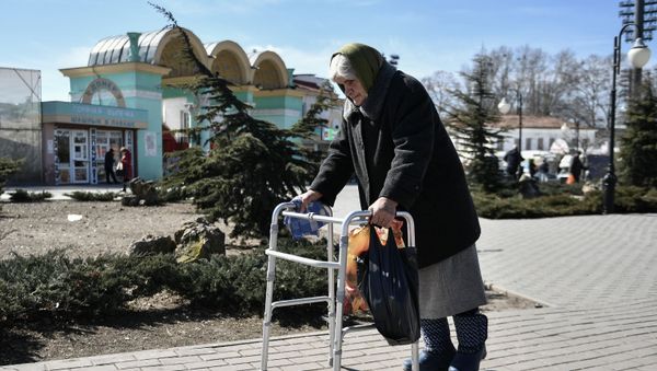 пожилая женщина, старость - Sputnik Армения