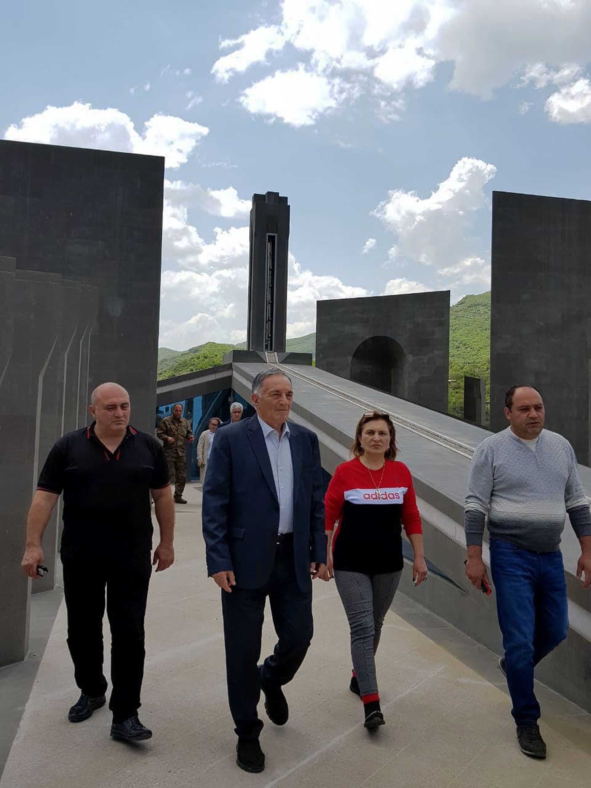 Կոմանդոսին սպանեց Շուշին հանձնելու ցավը․ մարտական ընկերները՝ Արցախի լեգենդար հերոսի մասին - Sputnik Արմենիա, 1920, 31.03.2021