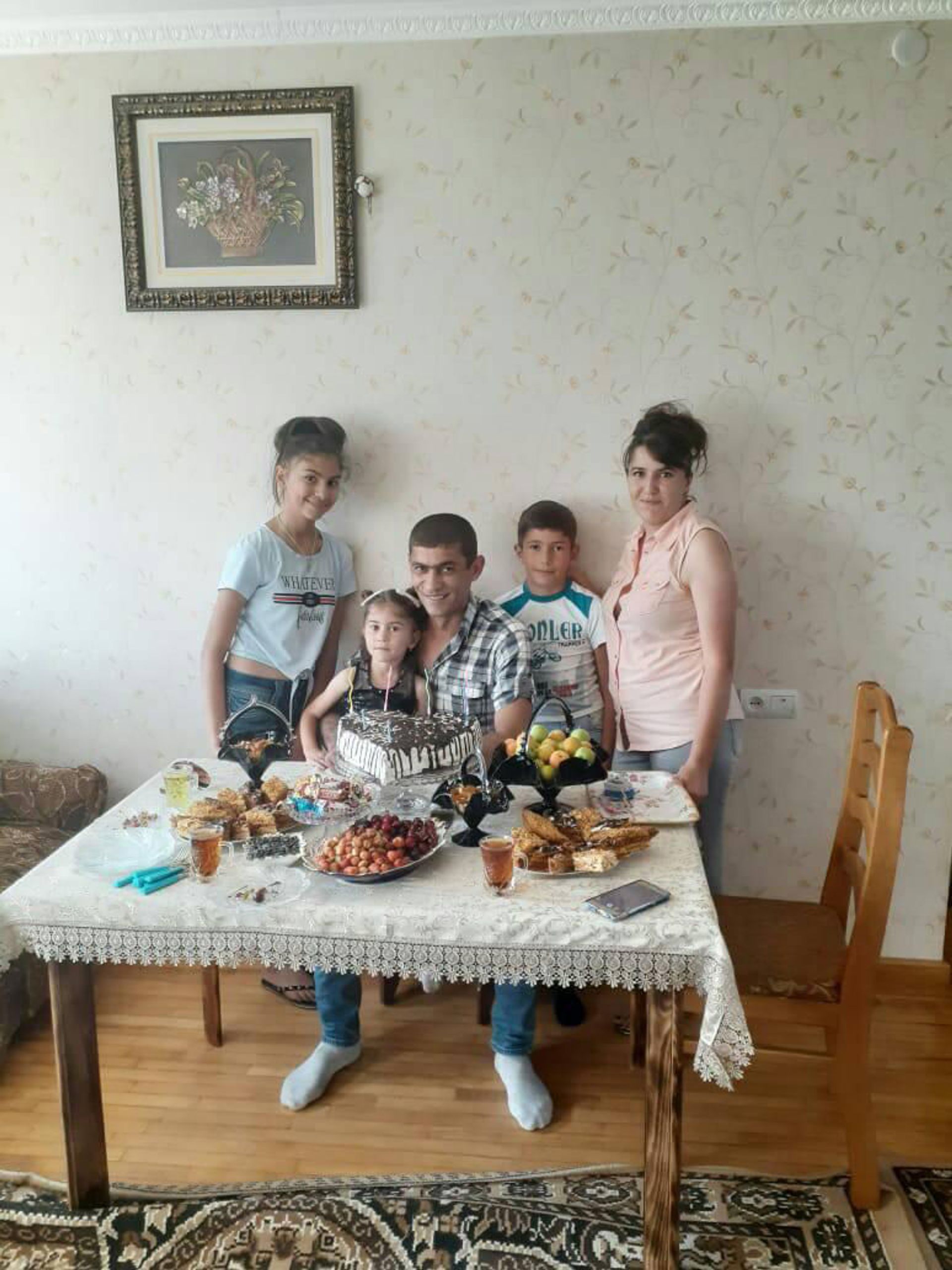 Когда в семье рождается не один герой: молодая вдова и трое сирот ищут свой дом в Карабахе - Sputnik Армения, 1920, 03.04.2021