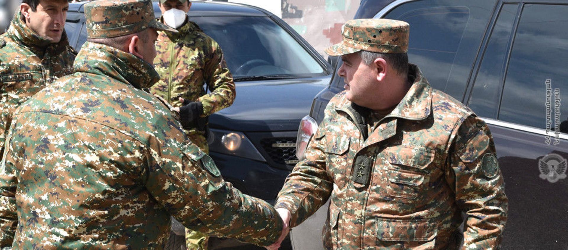 Начальник Генерального штаба ВС, генерал-лейтенант Артак Давтян посетил воинские части для проверки готовности личного состава (7 апреля 2021). - Sputnik Армения, 1920, 27.05.2021