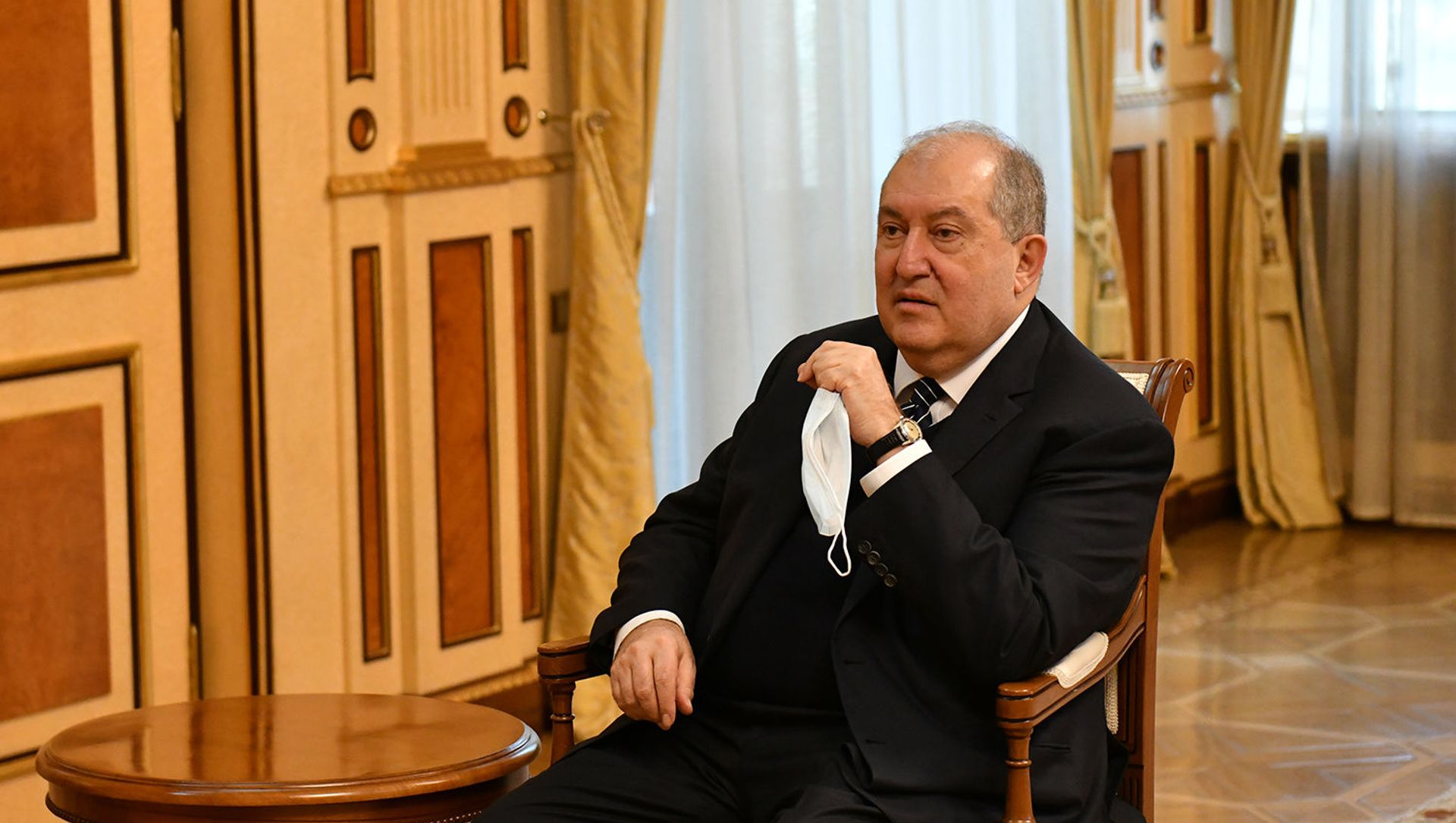 Президент Армен Саркисян принял президента Союза армян России Ара Абраамяна (7 апреля 2021). Еревaн Президент Армен Саркисян принял президента Союза армян России Ара Абраамяна (7 апреля 2021). Еревaн - Sputnik Армения, 1920, 16.04.2021