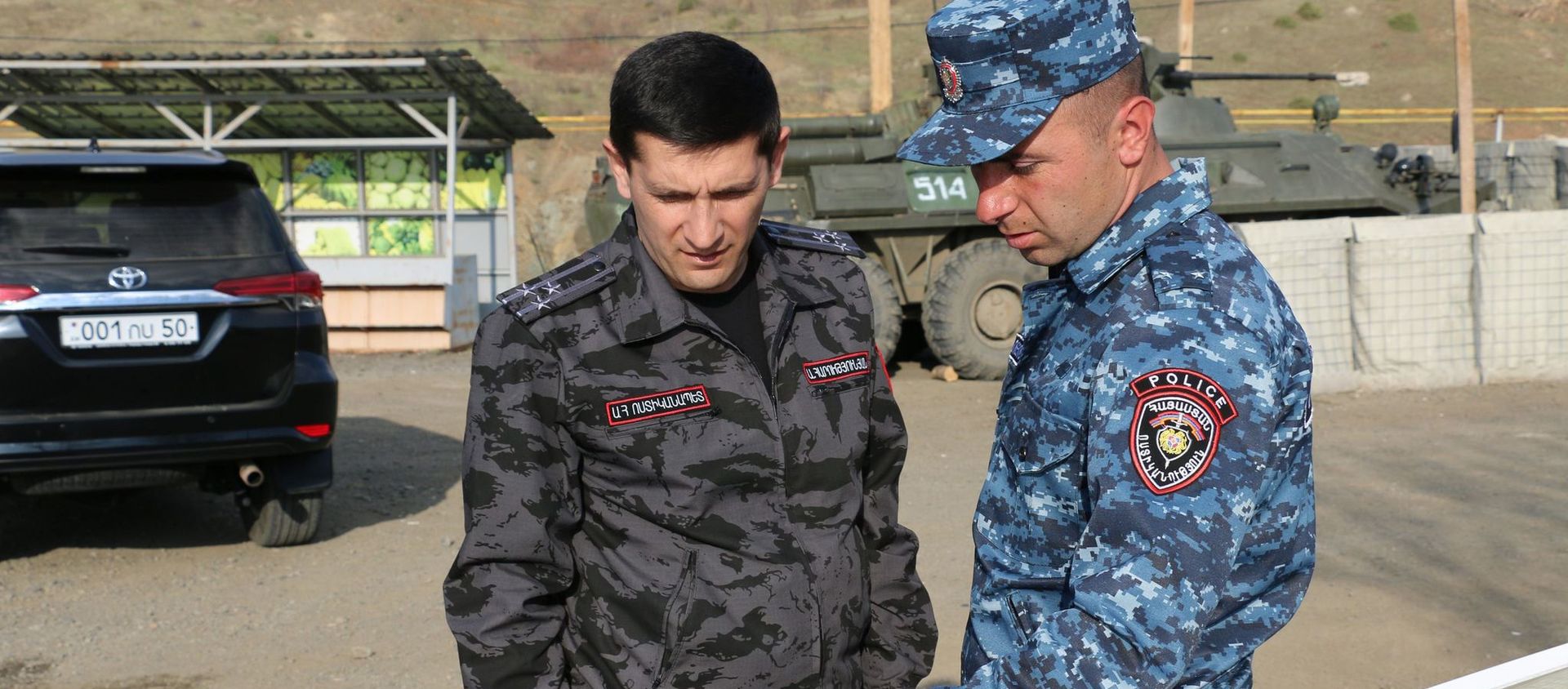 Глава Полиции Карабаха, полковник Артем Арутюнян посетил межгосударственную трассу Шуши-Степанакерт, а также контрольно-пропускные пункты Степанакерт-Шош (17 апреля 2021). Карабах - Sputnik Արմենիա, 1920, 17.04.2021