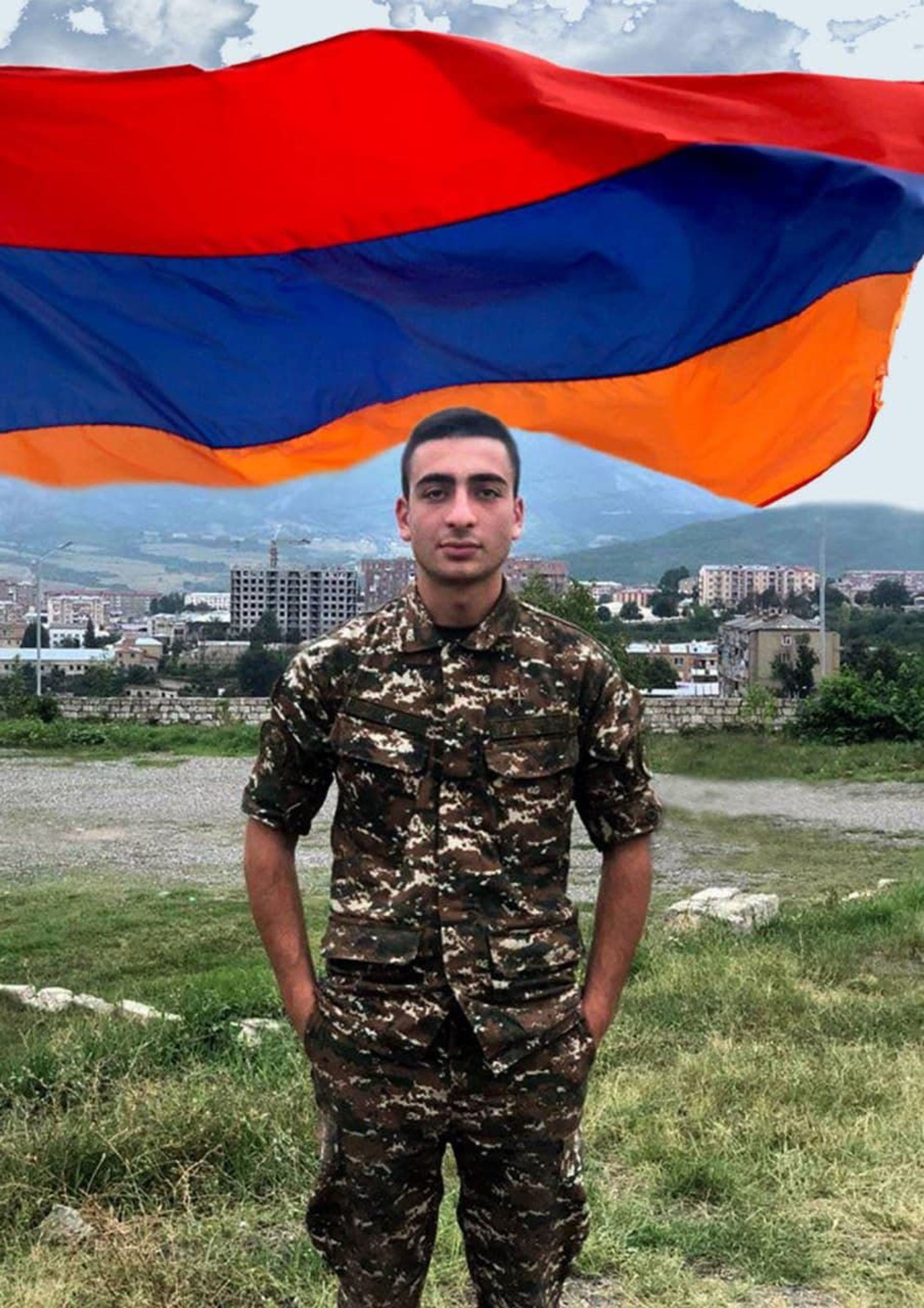 Տղերք, հող չկա տալու... Ներսոյի մարմինը գտան՝ բռունցքի մեջ մի բուռ հայրենի հող սեղմած Տղերք, հող չկա տալու... Ներսոյի մարմինը գտան՝ բռունցքի մեջ մի բուռ հայրենի հող սեղմած - Sputnik Արմենիա, 1920, 18.04.2021