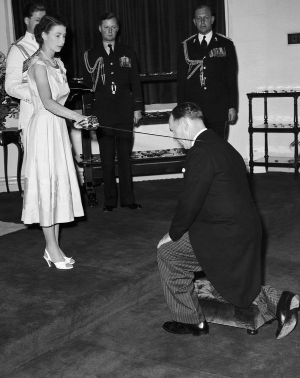 Եղիսաբեթ Երկրորդ, 1954 թվական - Sputnik Արմենիա