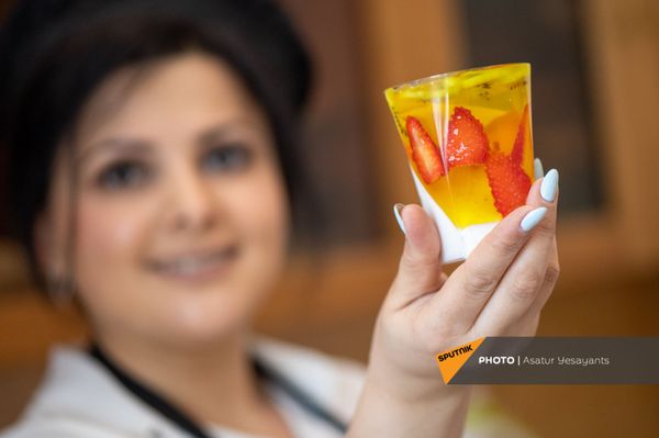 Фруктовое желе Mr Jelly от создательницы бренда Вард Хачатрян - Sputnik Армения